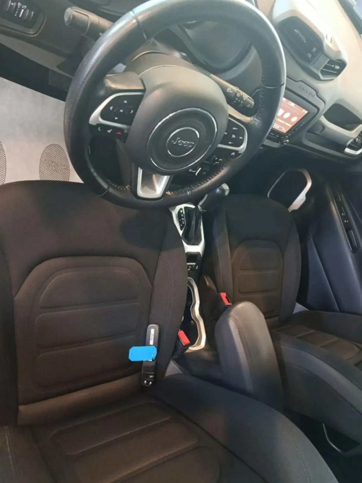 Jeep Renegade usata a Modena (15)