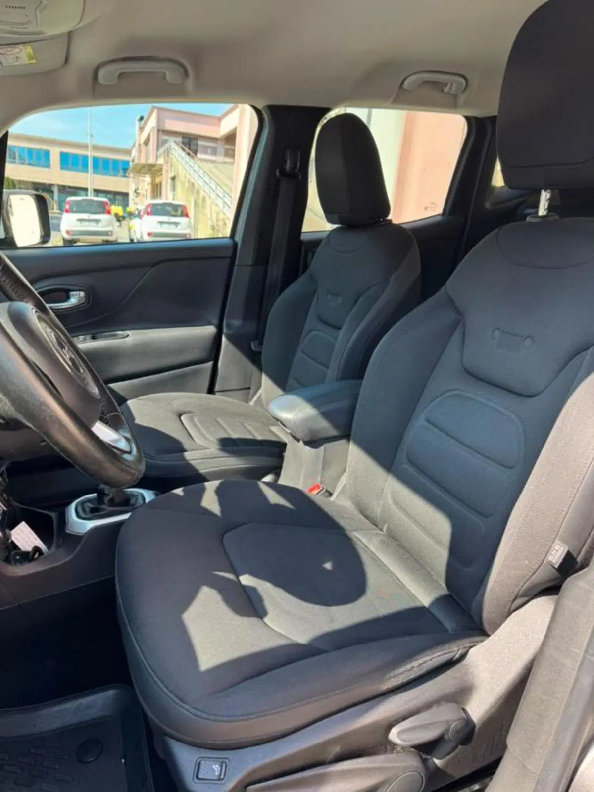 Jeep Renegade usata a Modena (14)