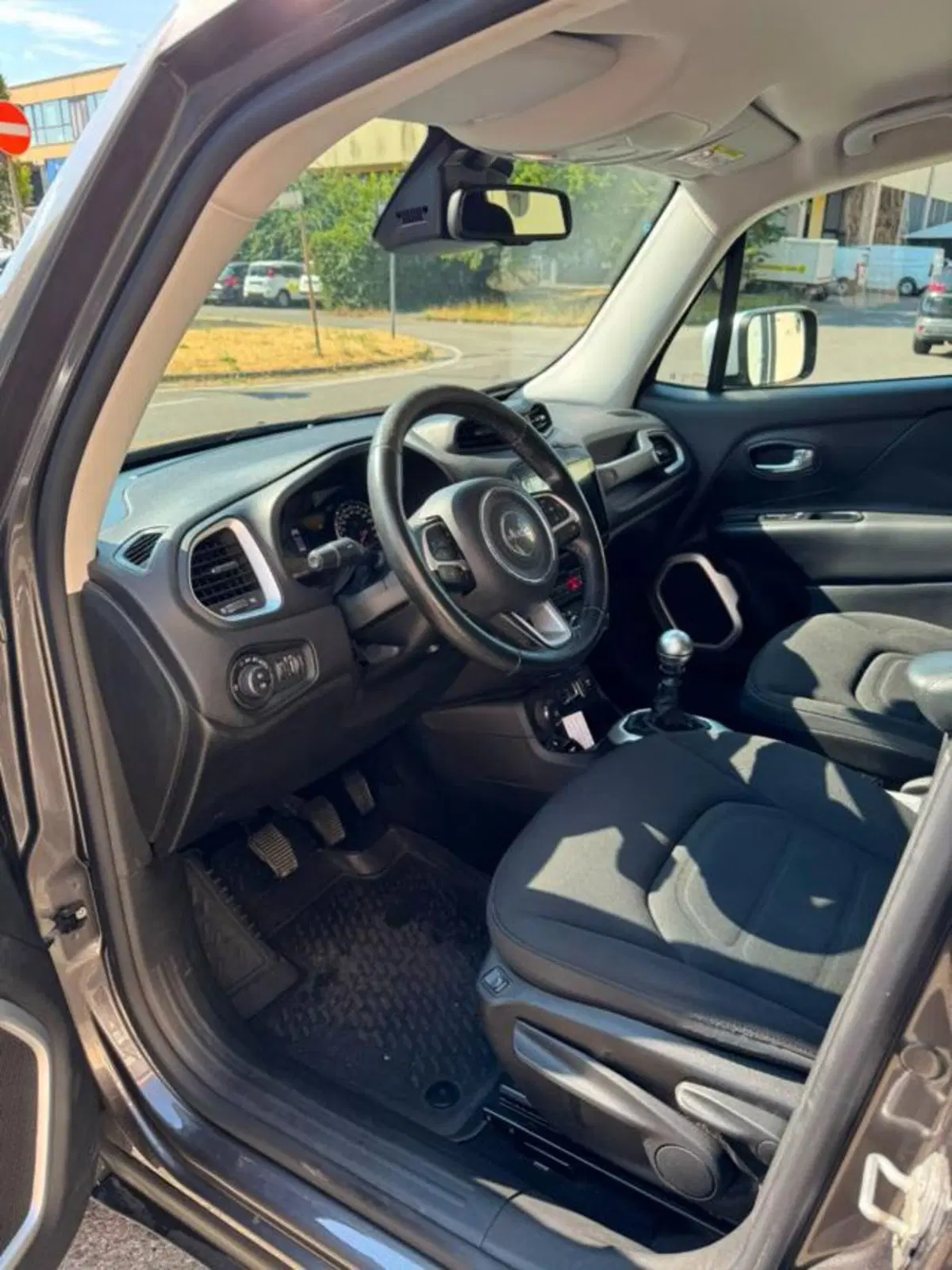 Jeep Renegade usata a Modena (15)