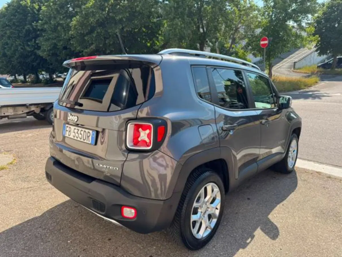 Jeep Renegade usata a Modena (4)
