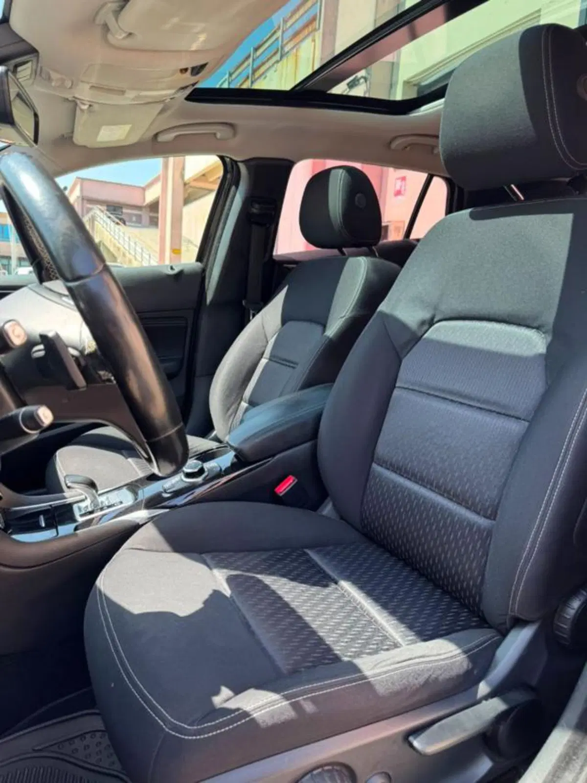 Infiniti QX30 usata a Modena (10)