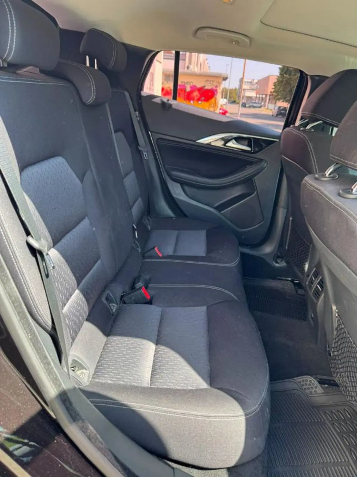 Infiniti QX30 usata a Modena (17)