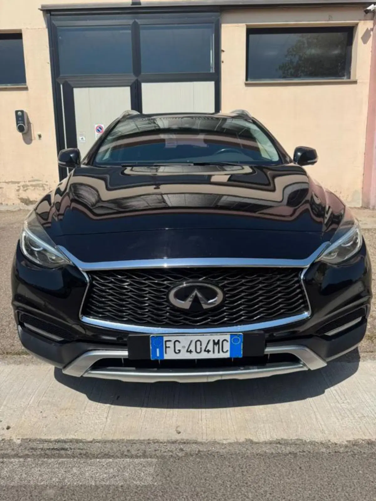 Infiniti QX30 usata a Modena (3)