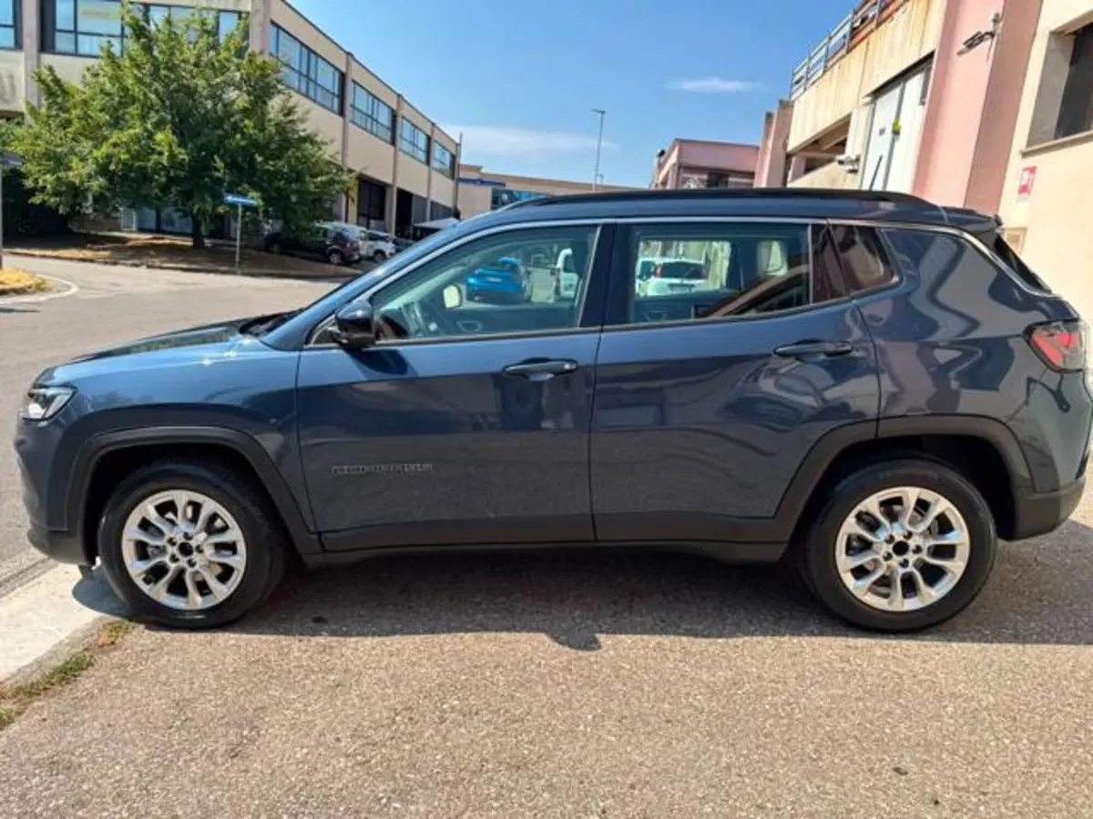 Jeep Compass usata a Modena (8)