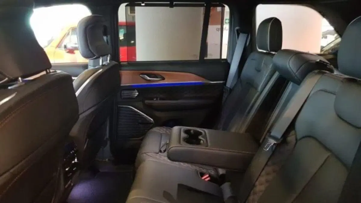 Jeep Grand Cherokee usata a Modena (11)