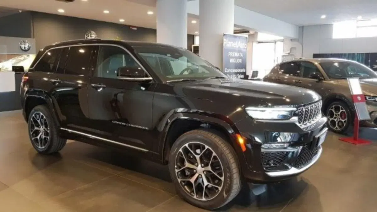 Jeep Grand Cherokee usata a Modena (3)