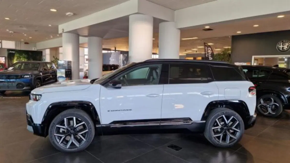 Jeep Compass nuova a Modena (3)