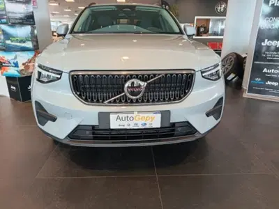 Volvo XC40 T3 del 2020 usata a Modena
