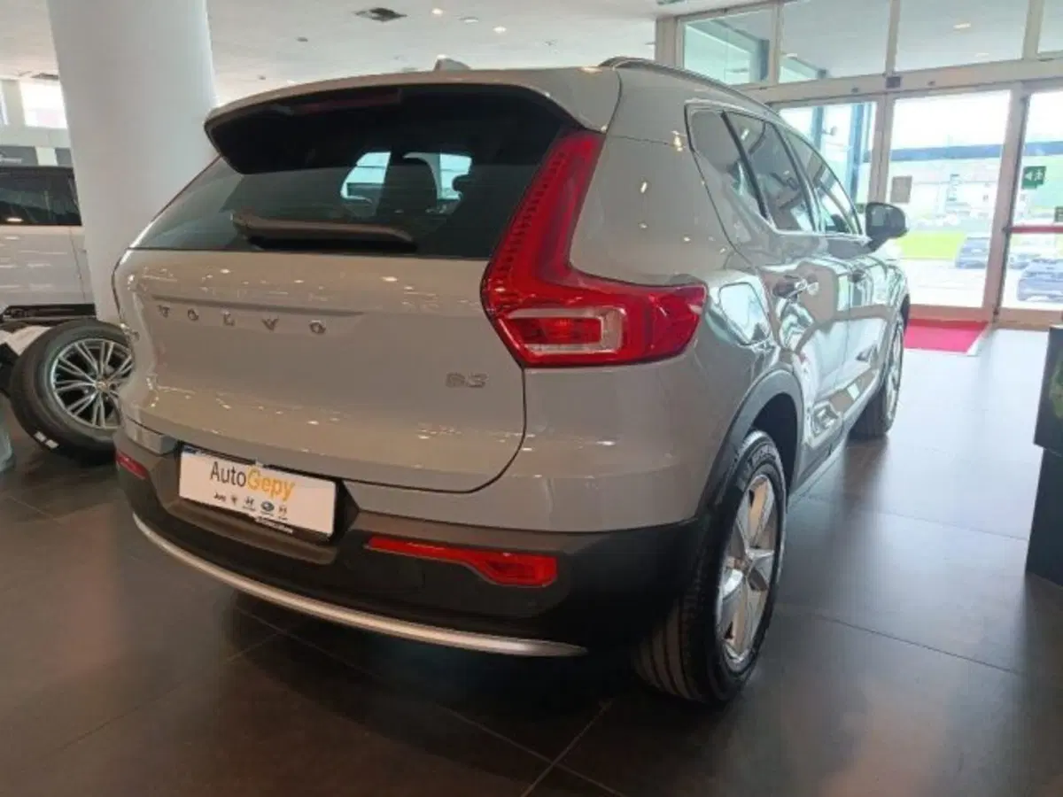 Volvo XC40 usata a Modena (8)