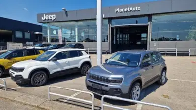 Jeep Avenger 1.2 turbo Altitude fwd 100cv nuova a Modena