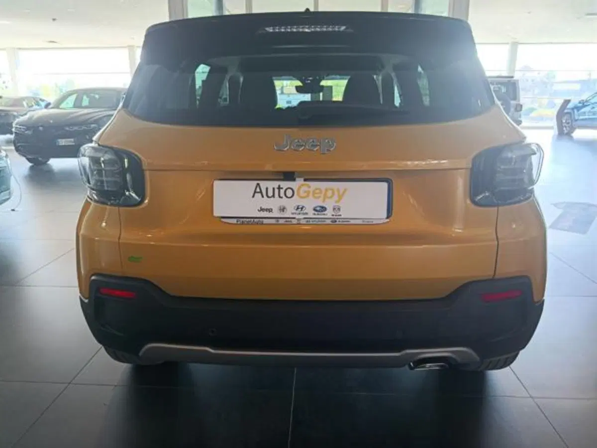 Jeep Avenger usata a Modena (5)