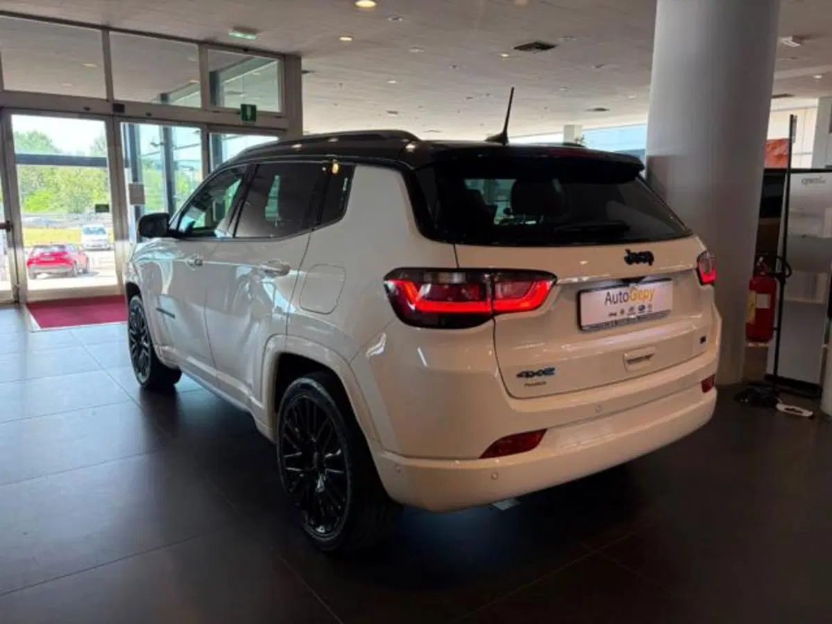 Jeep Compass usata a Modena (10)