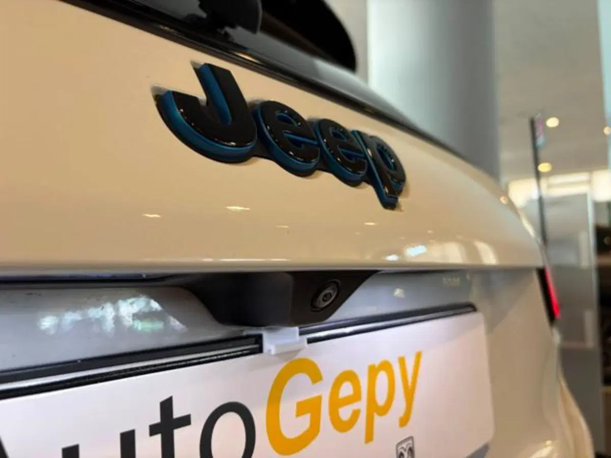 Jeep Compass usata a Modena (8)