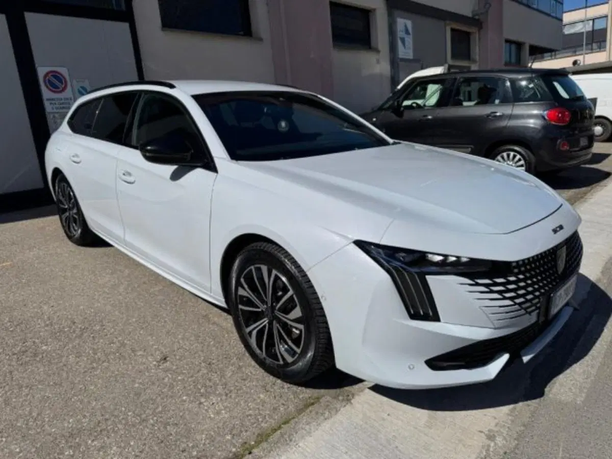 Peugeot 508 SW usata a Modena (3)