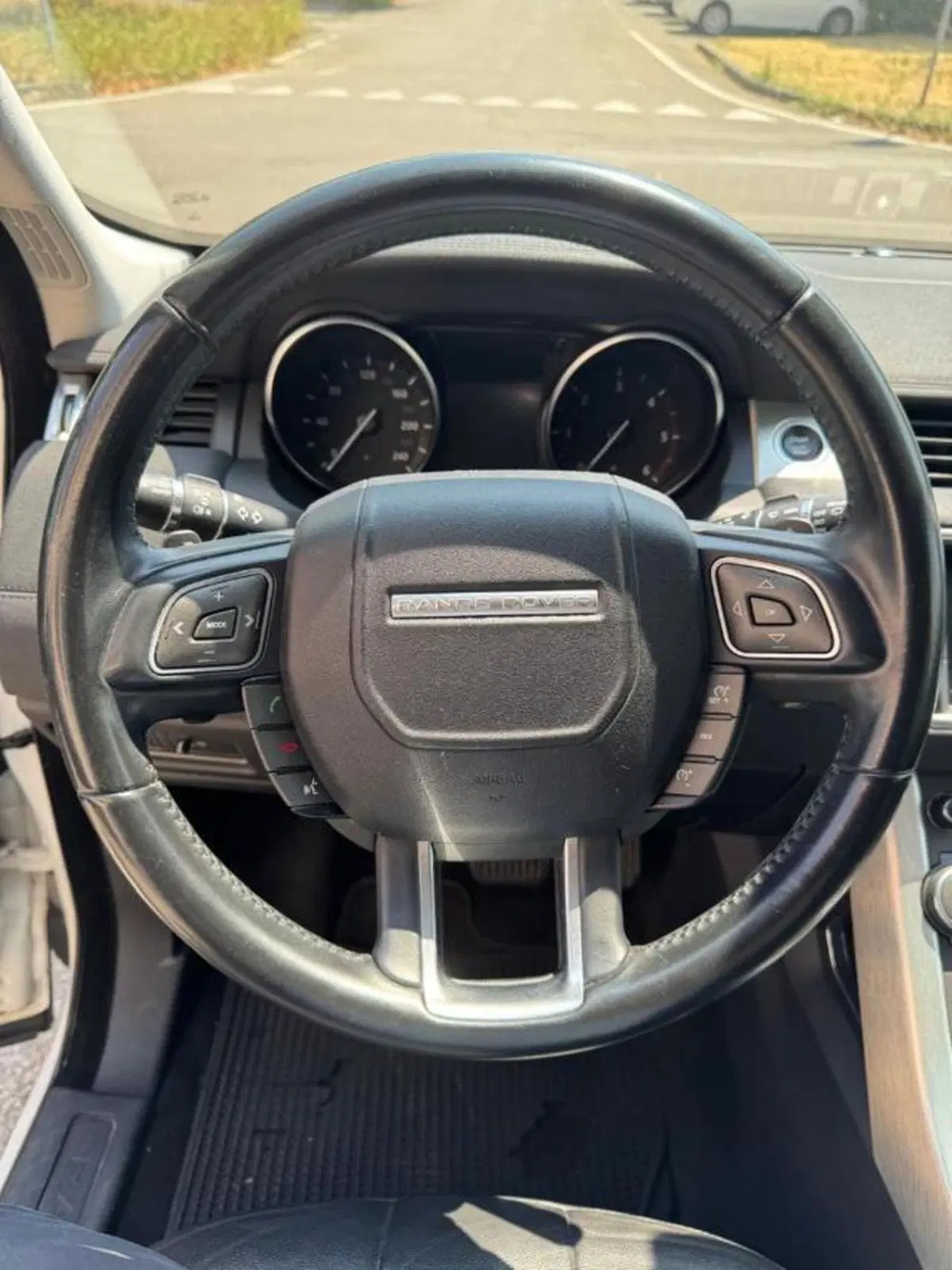 Land Rover Range Rover Evoque usata a Modena (14)