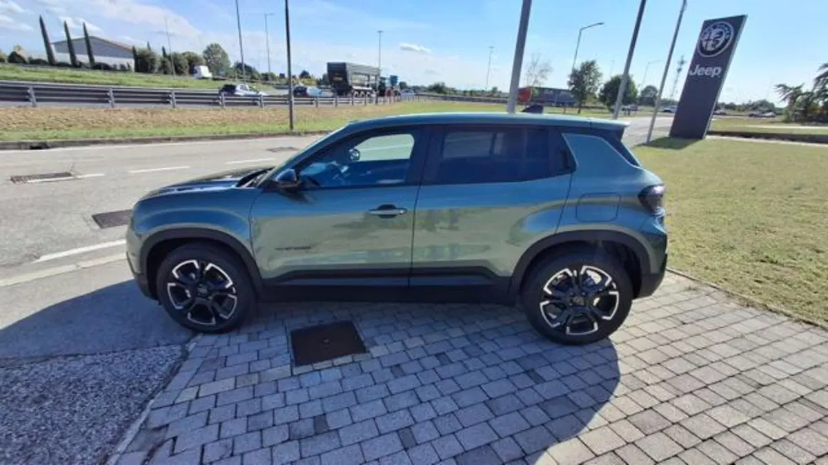 Jeep Avenger nuova a Padova (3)