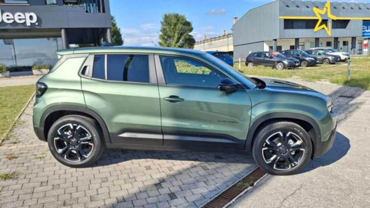 Jeep Avenger nuova a Padova (4)