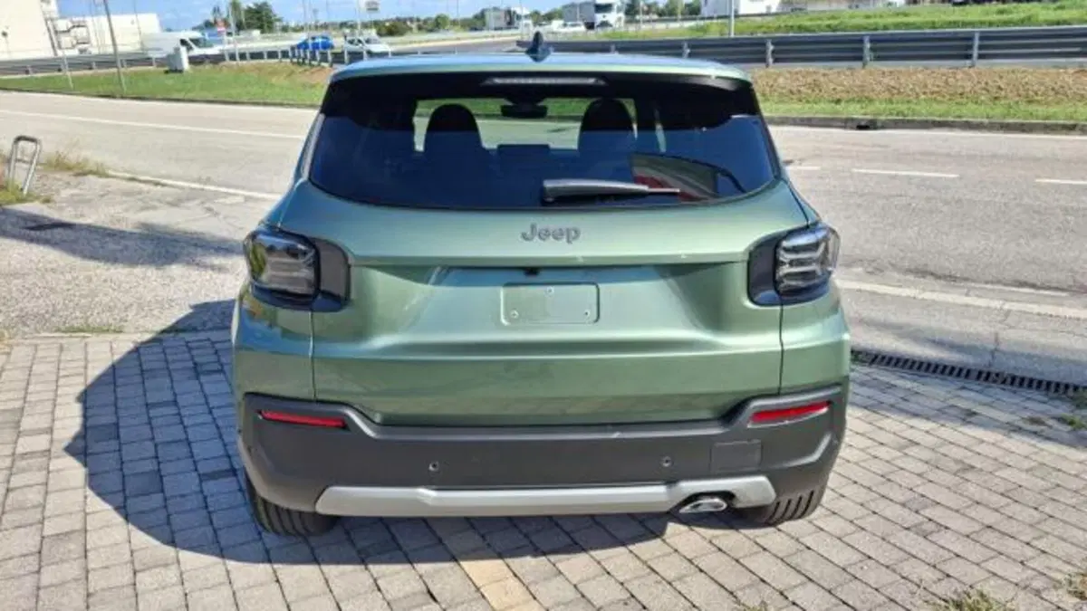Jeep Avenger nuova a Padova (5)