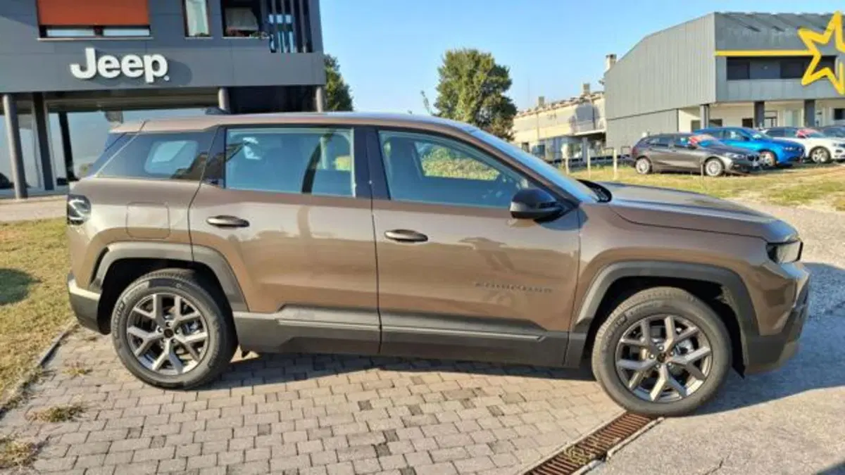 Jeep Compass nuova a Padova (3)