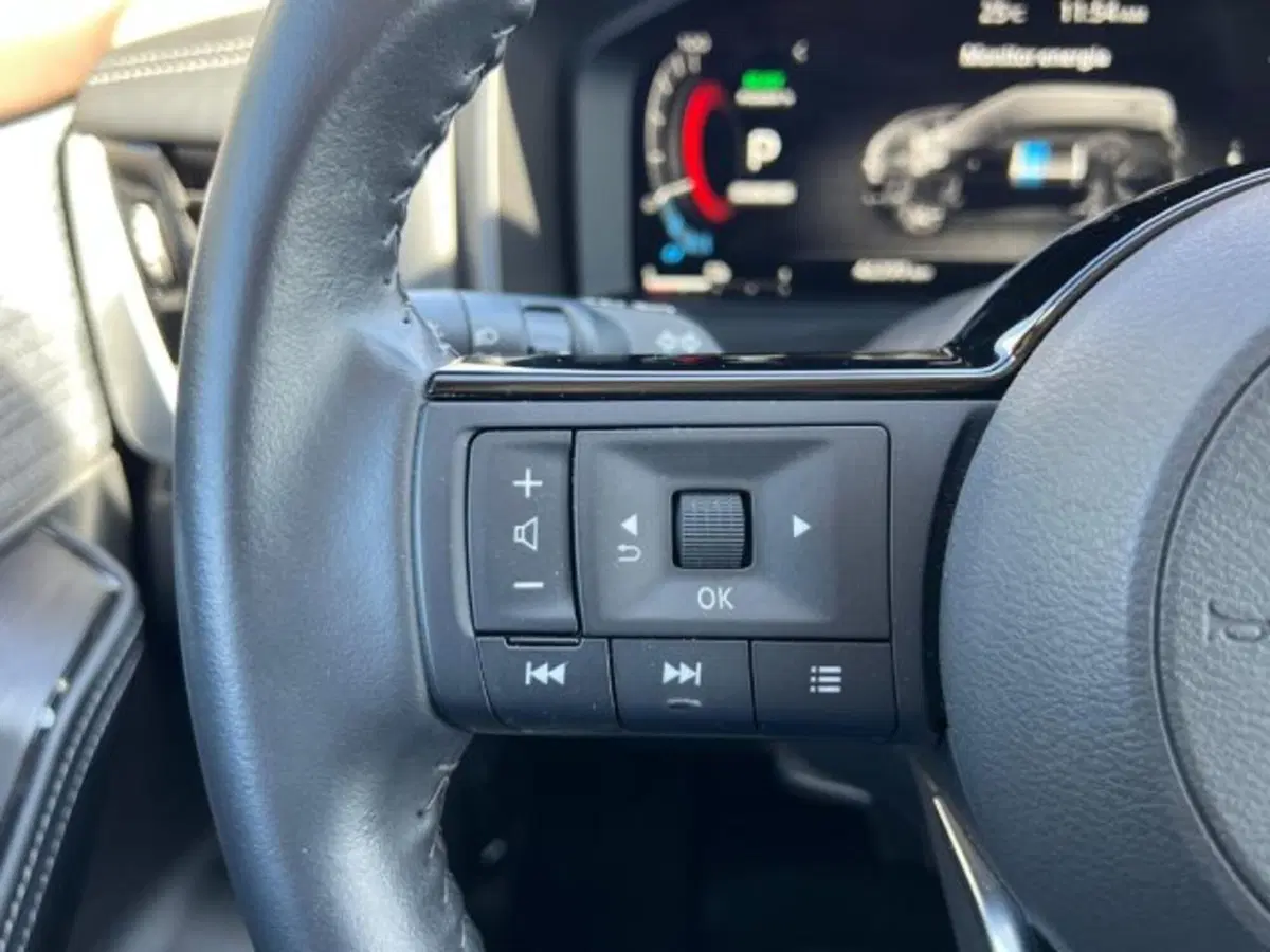 Nissan X-Trail usata a Taranto (14)