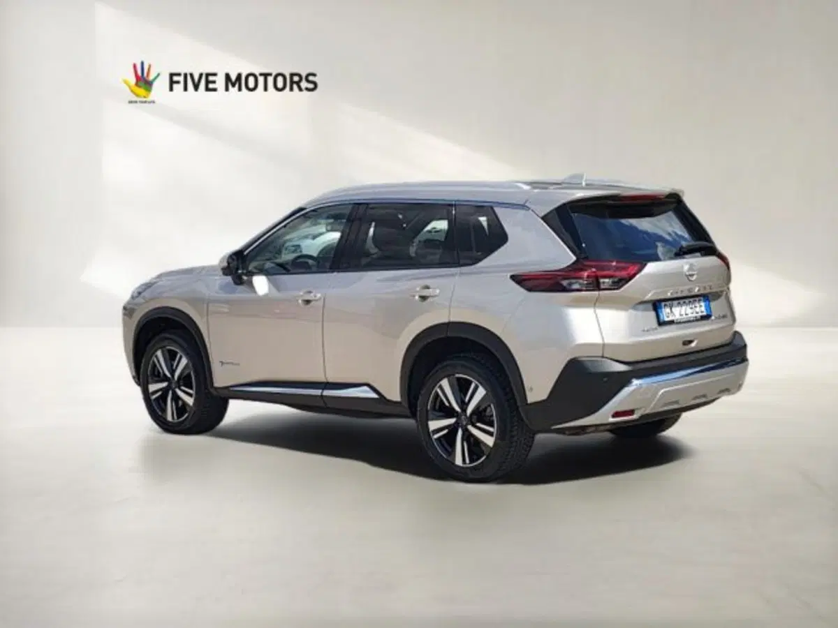 Nissan X-Trail usata a Taranto (5)