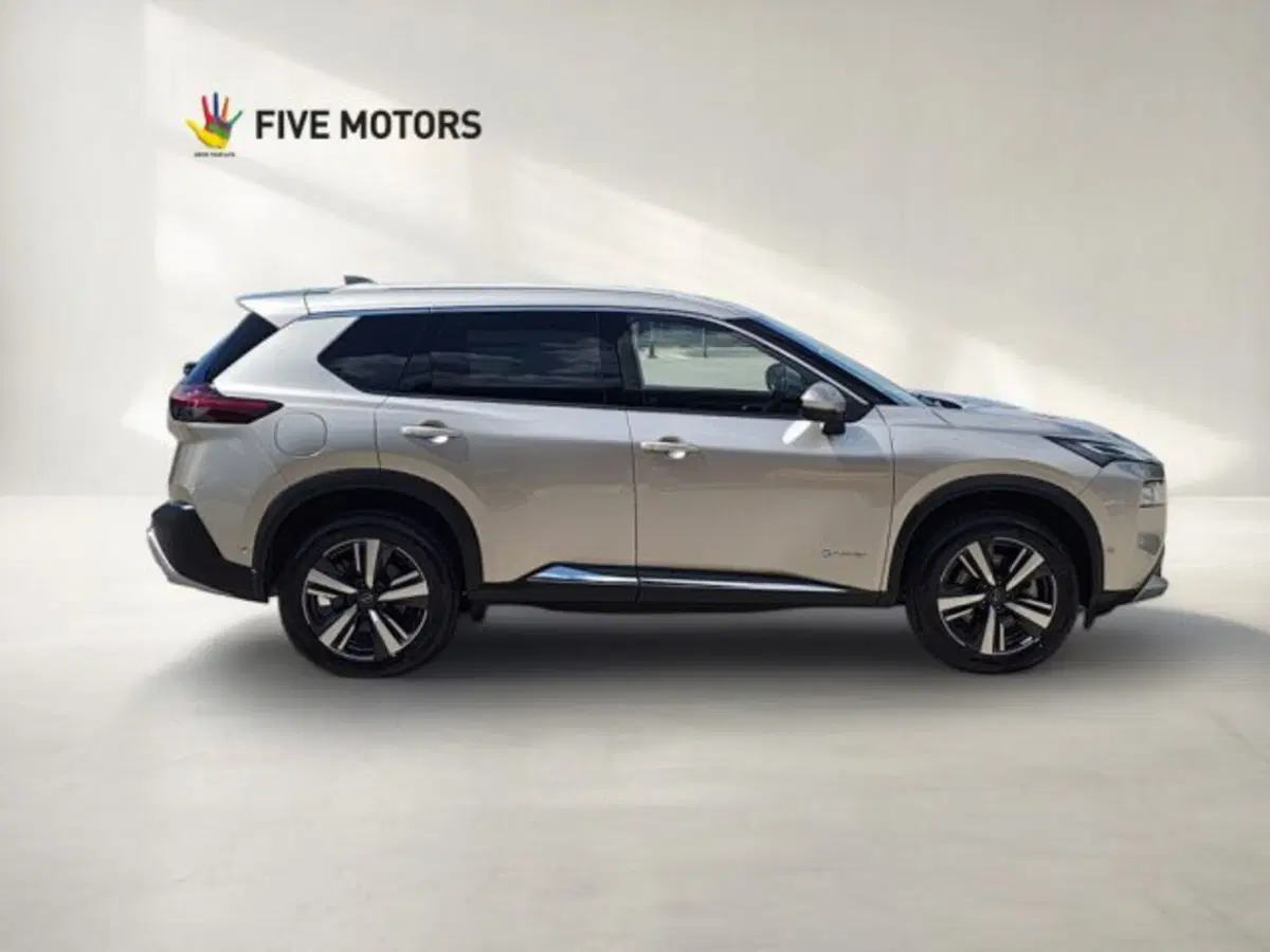 Nissan X-Trail usata a Taranto (8)