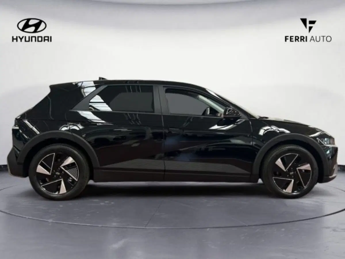 Hyundai Ioniq 5 nuova a Udine (5)