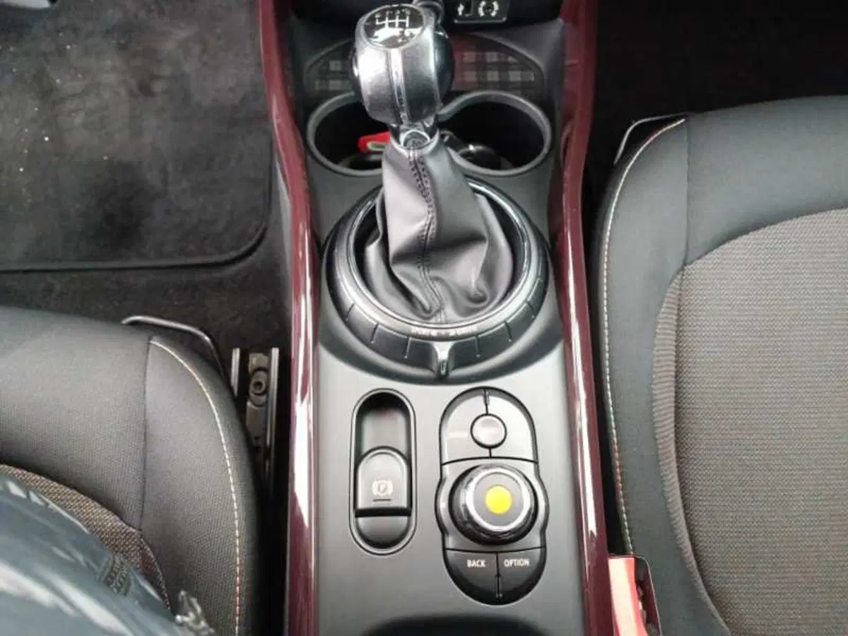 MINI Mini Clubman usata a Treviso (17)