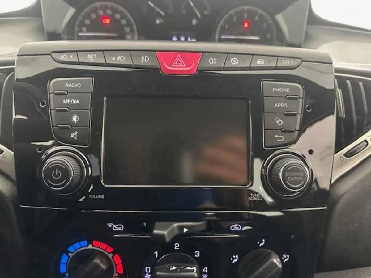 Lancia Ypsilon usata a Treviso (15)