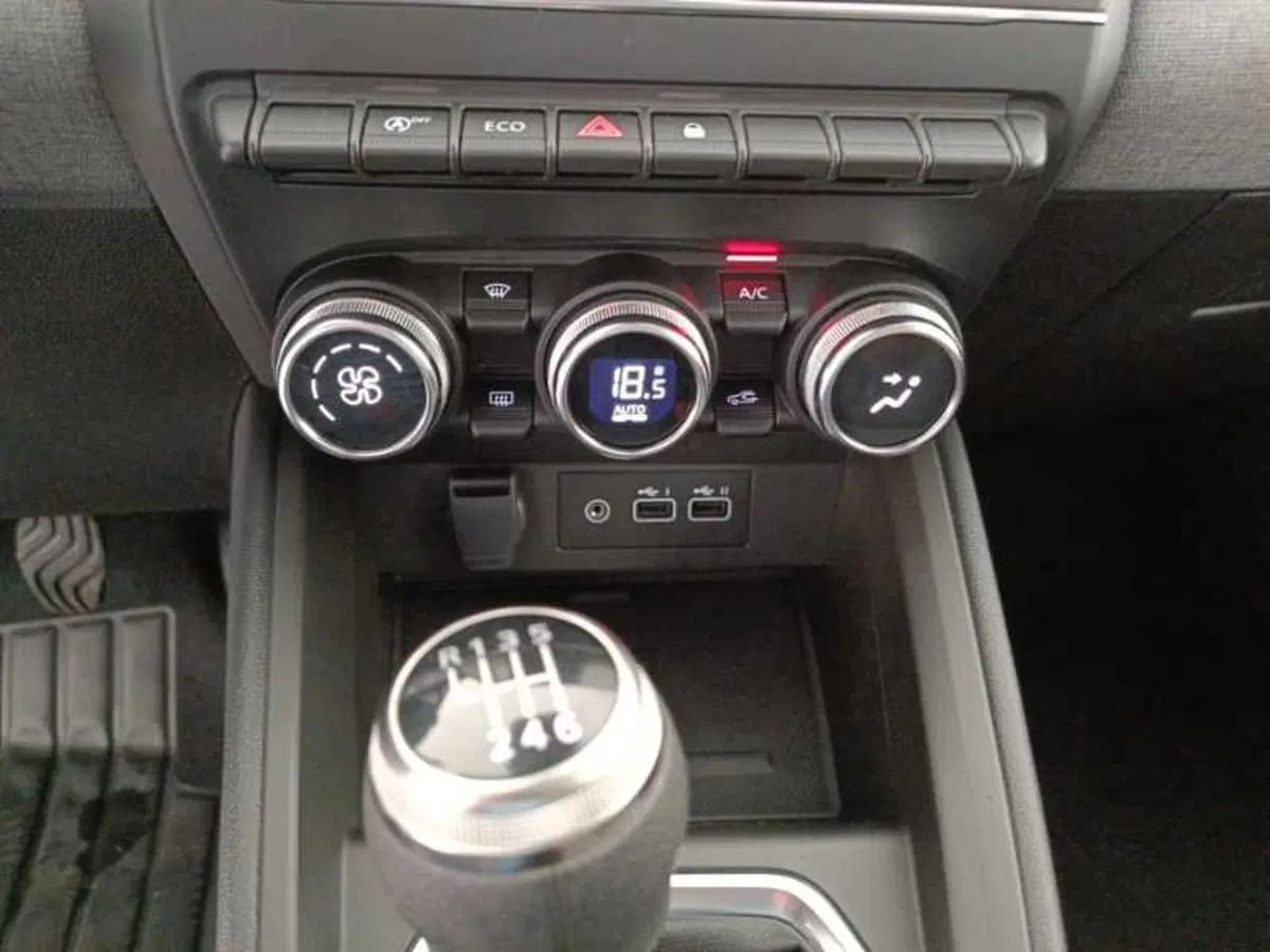 Mitsubishi Colt usata a Treviso (19)