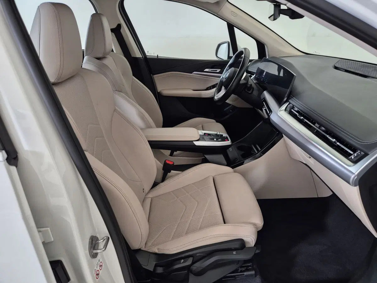 BMW Serie 2 Active Tourer usata a Asti (11)