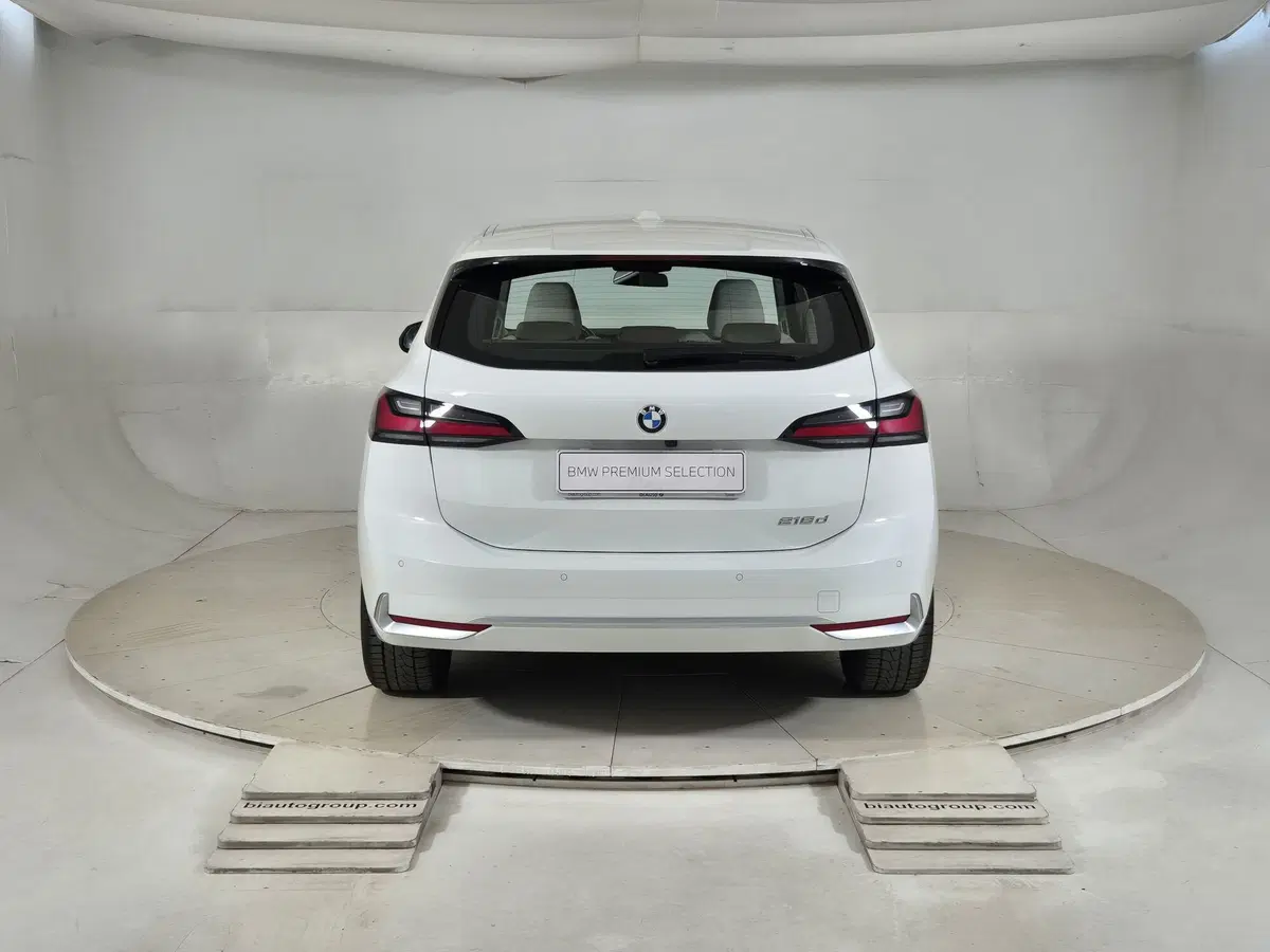 BMW Serie 2 Active Tourer usata a Asti (4)