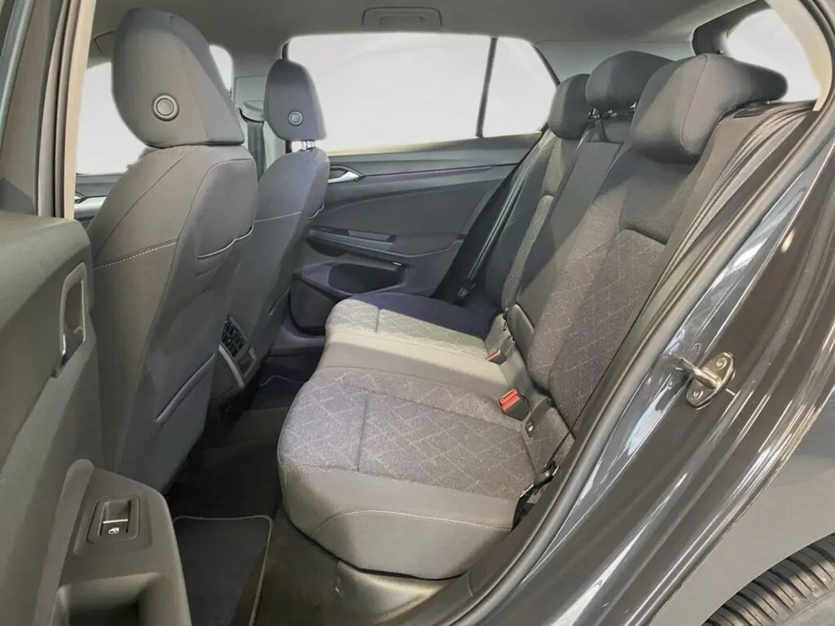 Volkswagen Golf Variant usata a Torino (8)