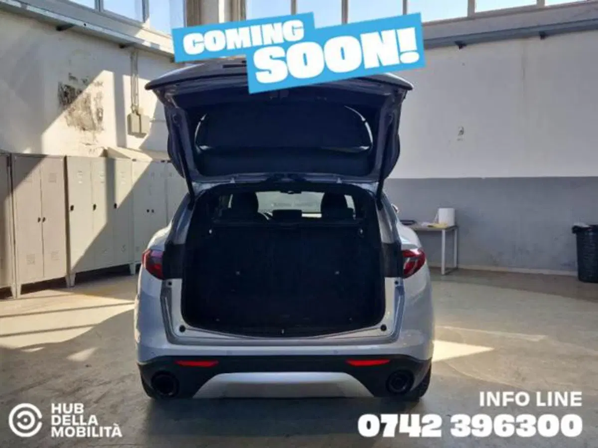 Alfa Romeo Stelvio usata a Perugia (6)
