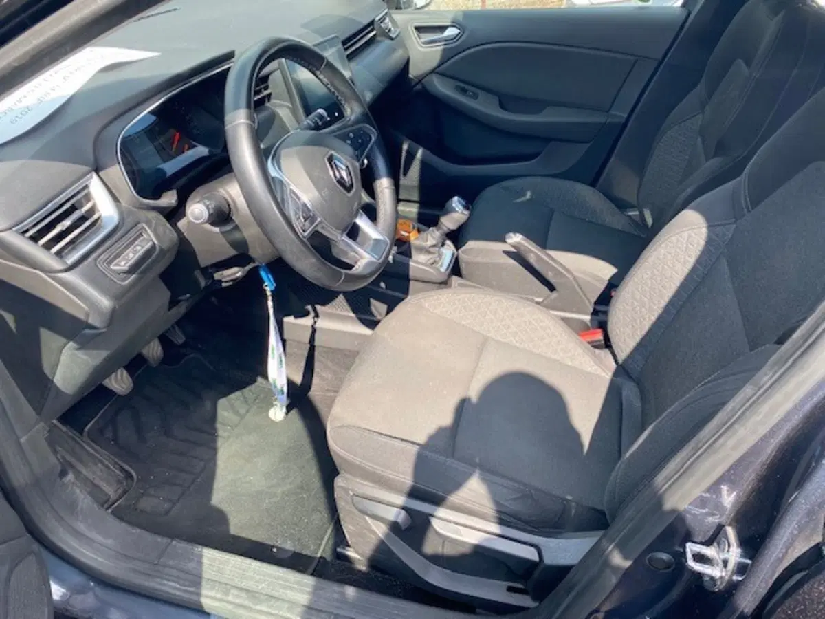 Renault Clio usata a Catania (9)
