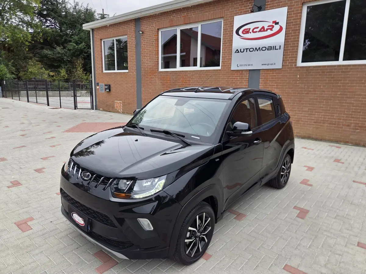 Mahindra KUV100 usata a Torino