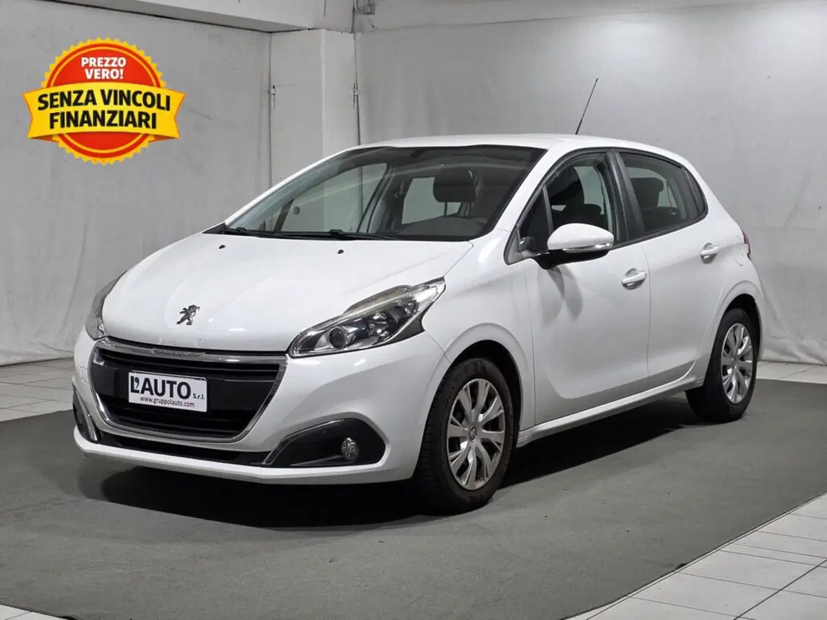 Peugeot 208 usata a Sondrio