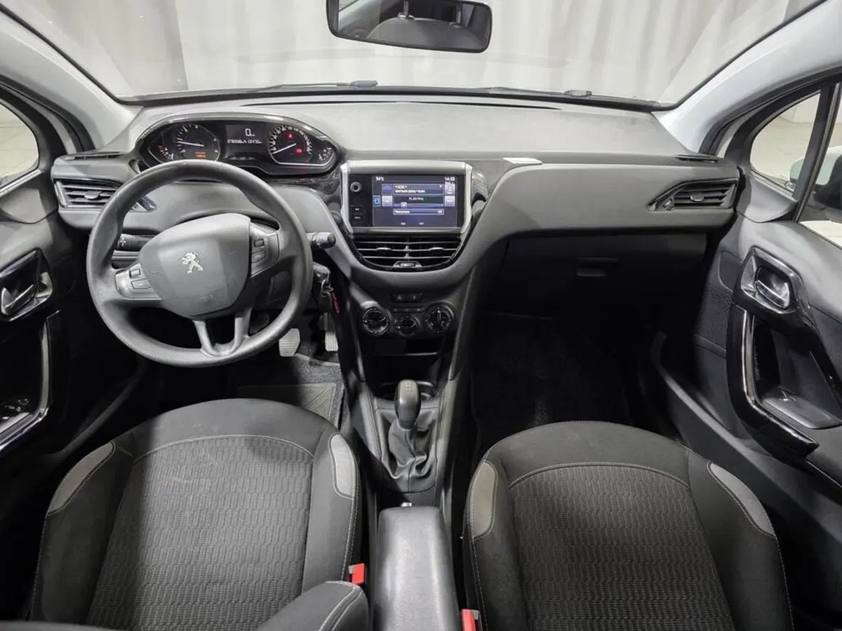 Peugeot 208 usata a Sondrio (12)