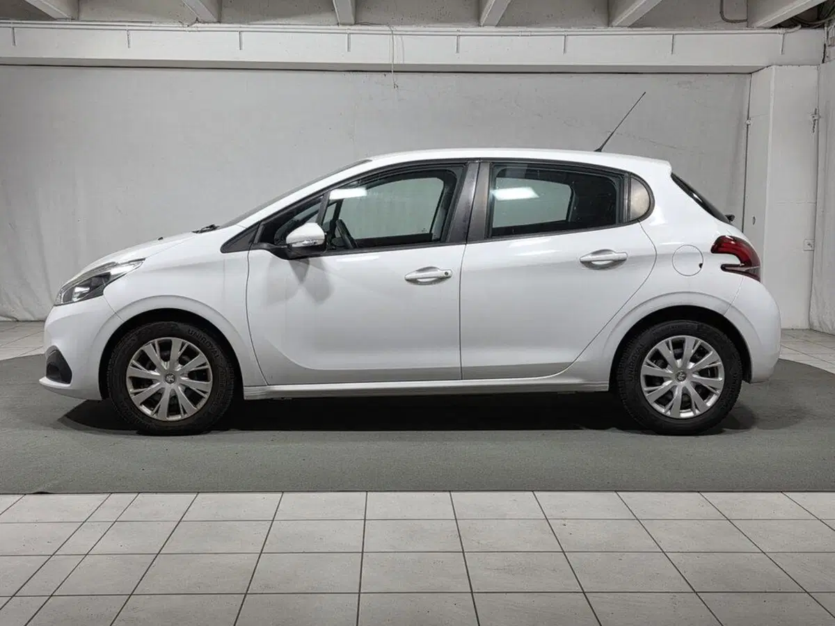 Peugeot 208 usata a Sondrio (2)