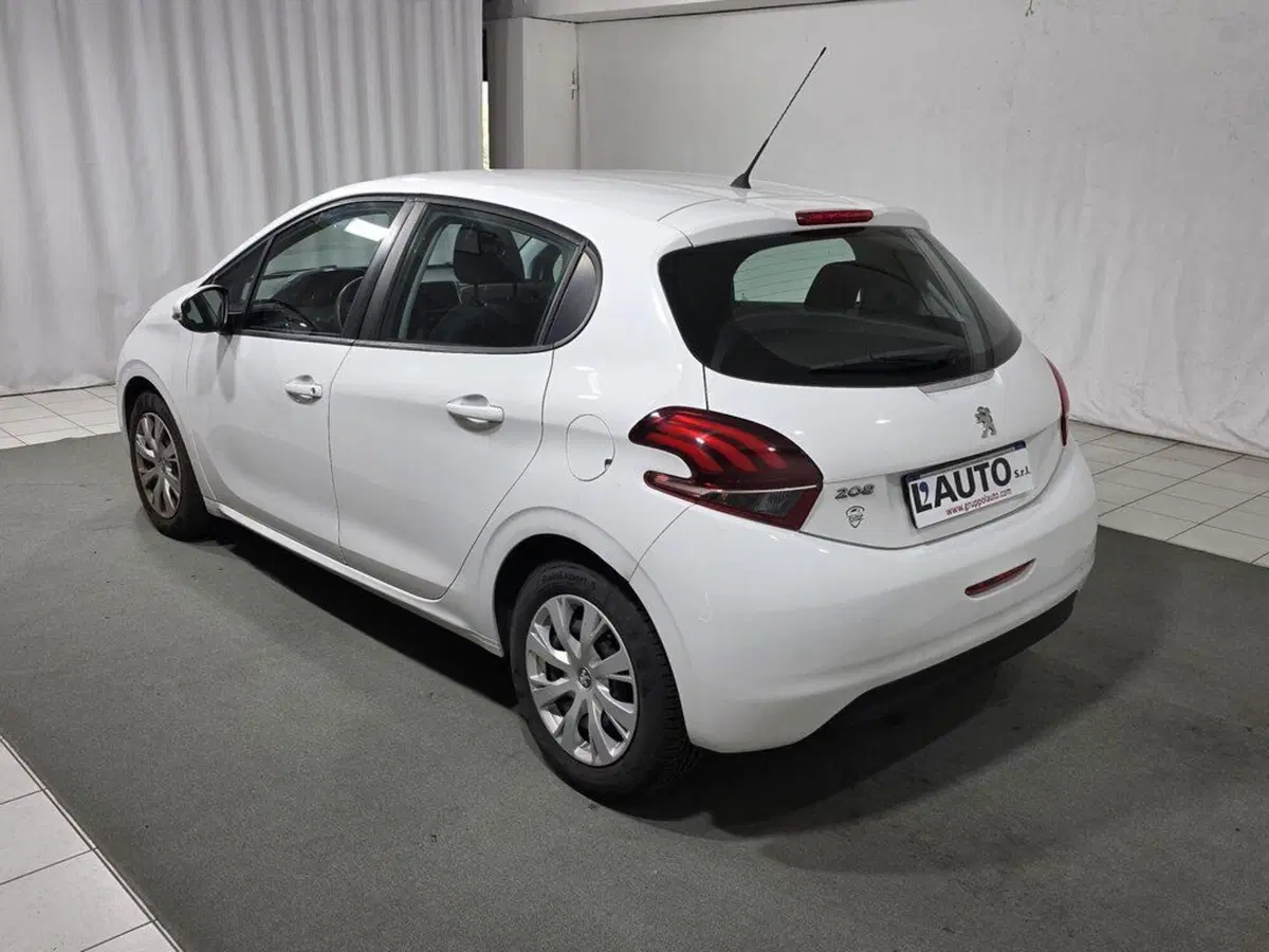 Peugeot 208 usata a Sondrio (3)