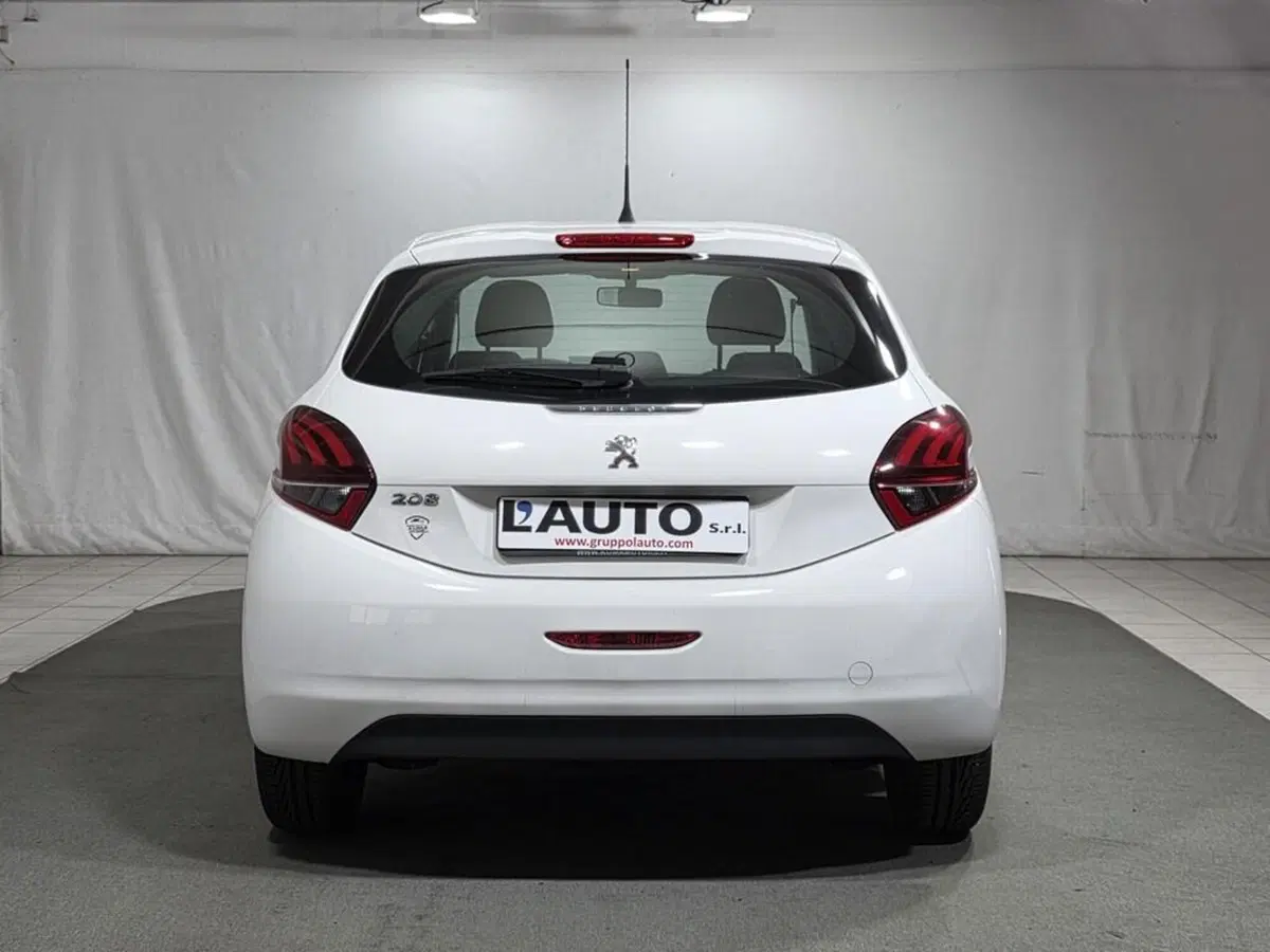 Peugeot 208 usata a Sondrio (4)