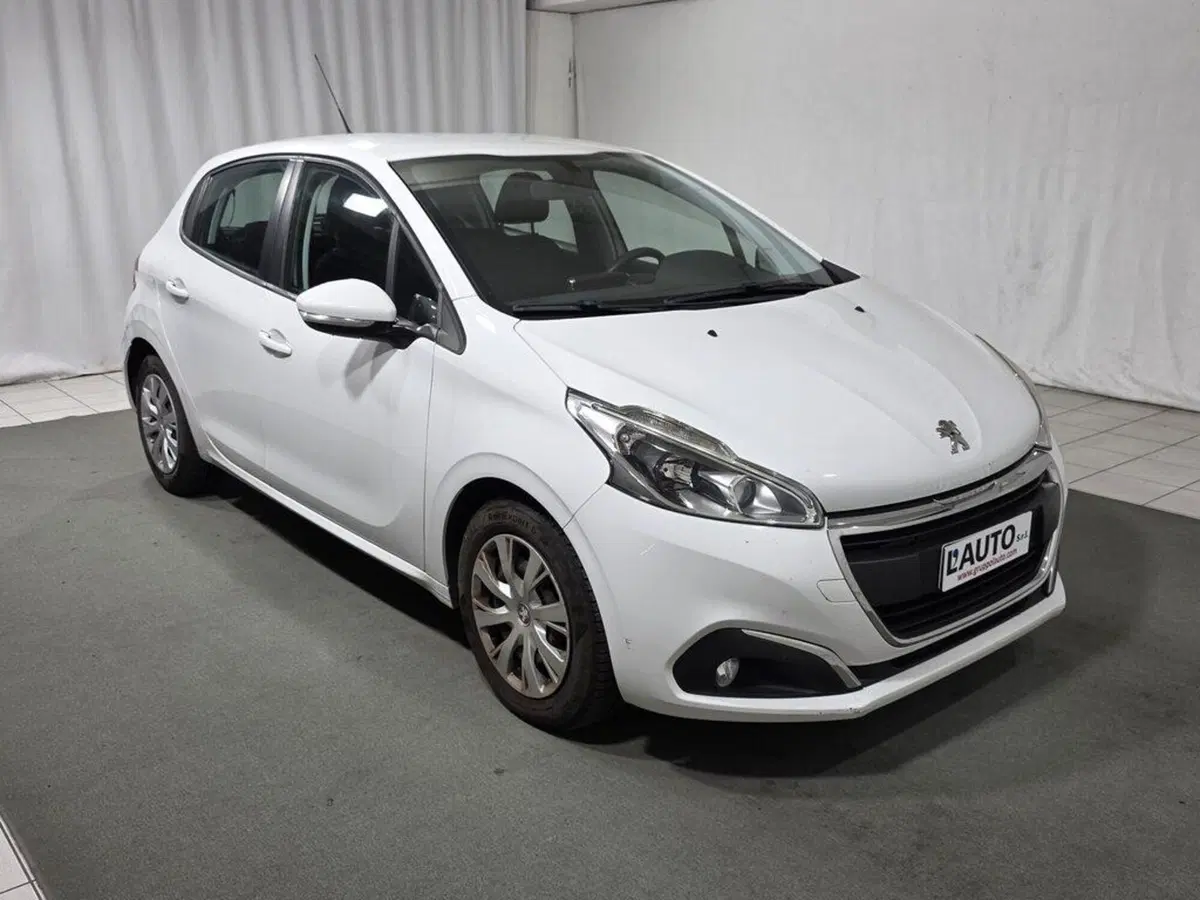 Peugeot 208 usata a Sondrio (7)