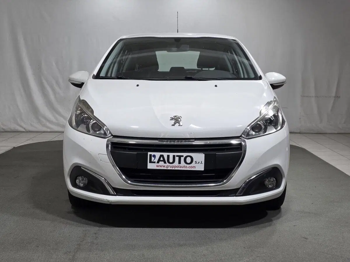 Peugeot 208 usata a Sondrio (8)