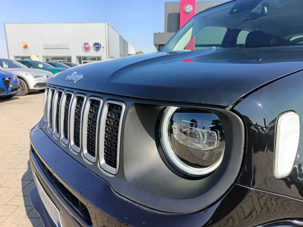 Jeep Renegade nuova a Alessandria (11)