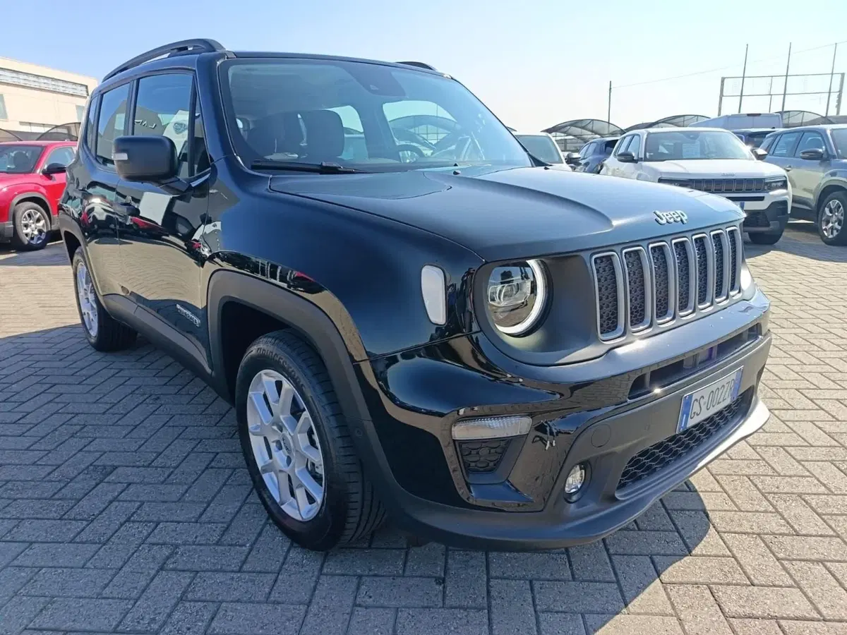 Jeep Renegade nuova a Alessandria (3)
