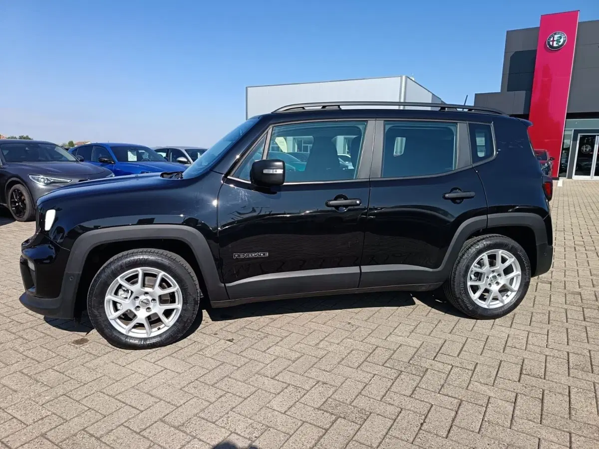 Jeep Renegade nuova a Alessandria (9)