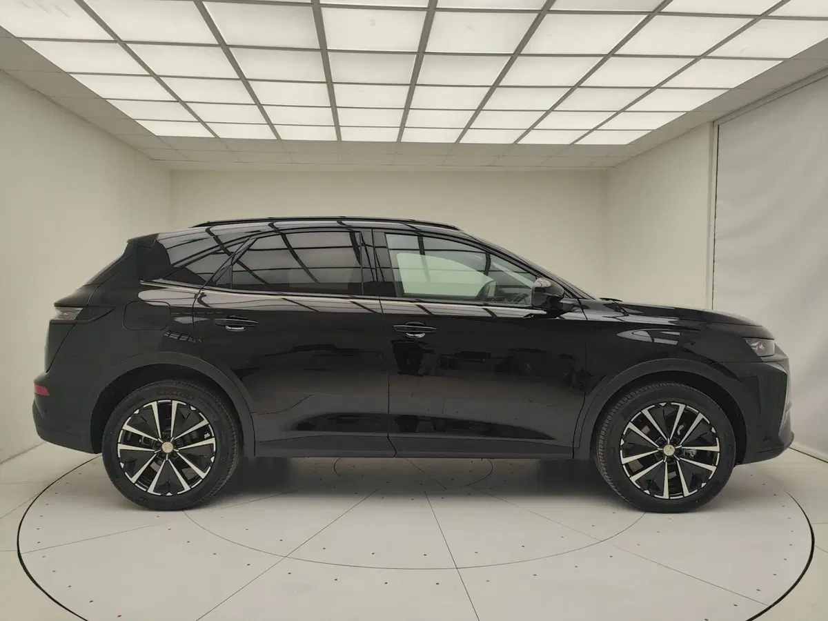 Ds DS 7 nuova a Como (19)
