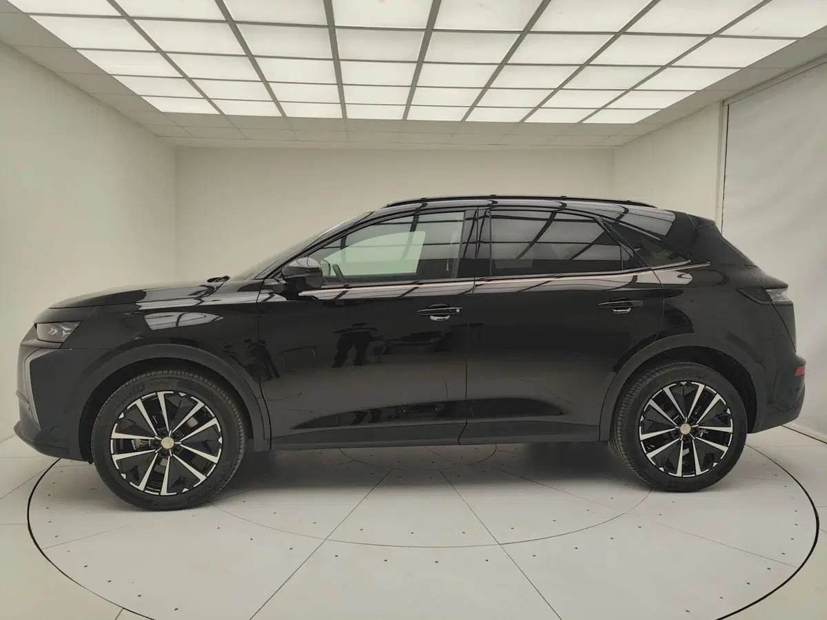 Ds DS 7 nuova a Como (20)