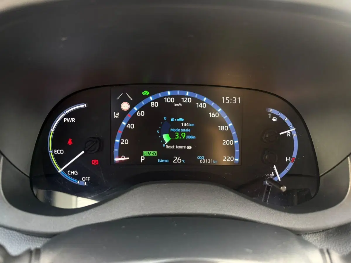 Toyota Yaris Cross usata a Piacenza (17)
