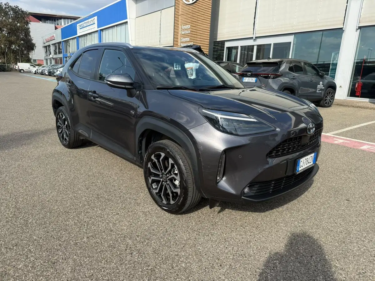 Toyota Yaris Cross usata a Piacenza (9)